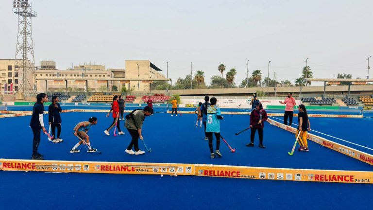 Free Summer Hockey Coaching Camp
